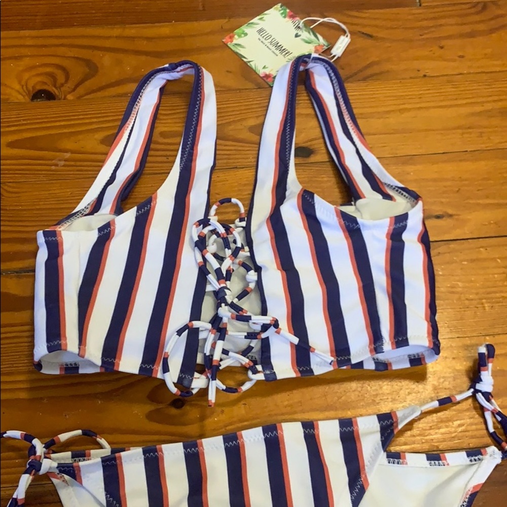 Bathing suit - Picture 2 of 2